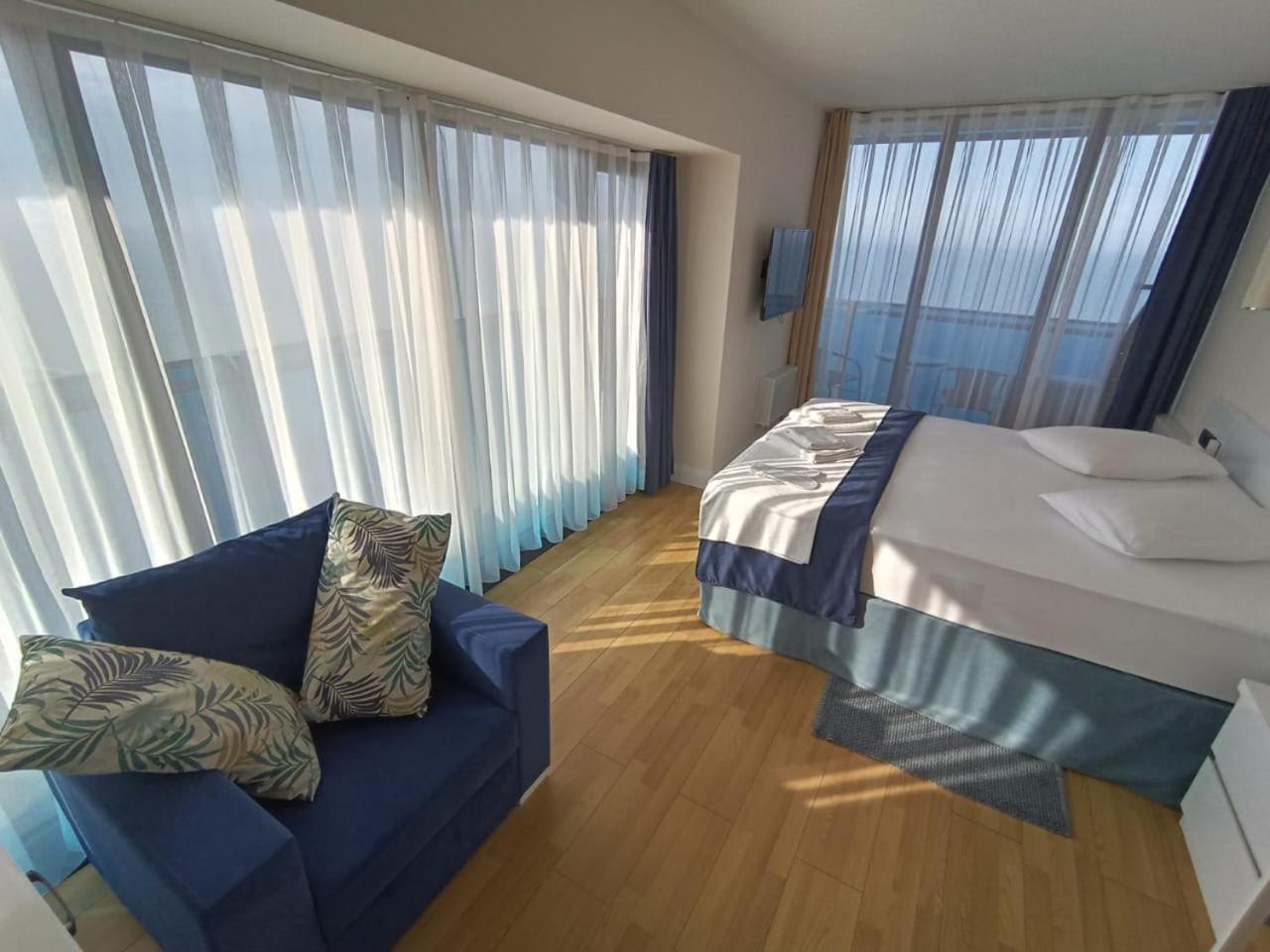 Hotel Orbi City Panorama Towers Batumi Exterior foto