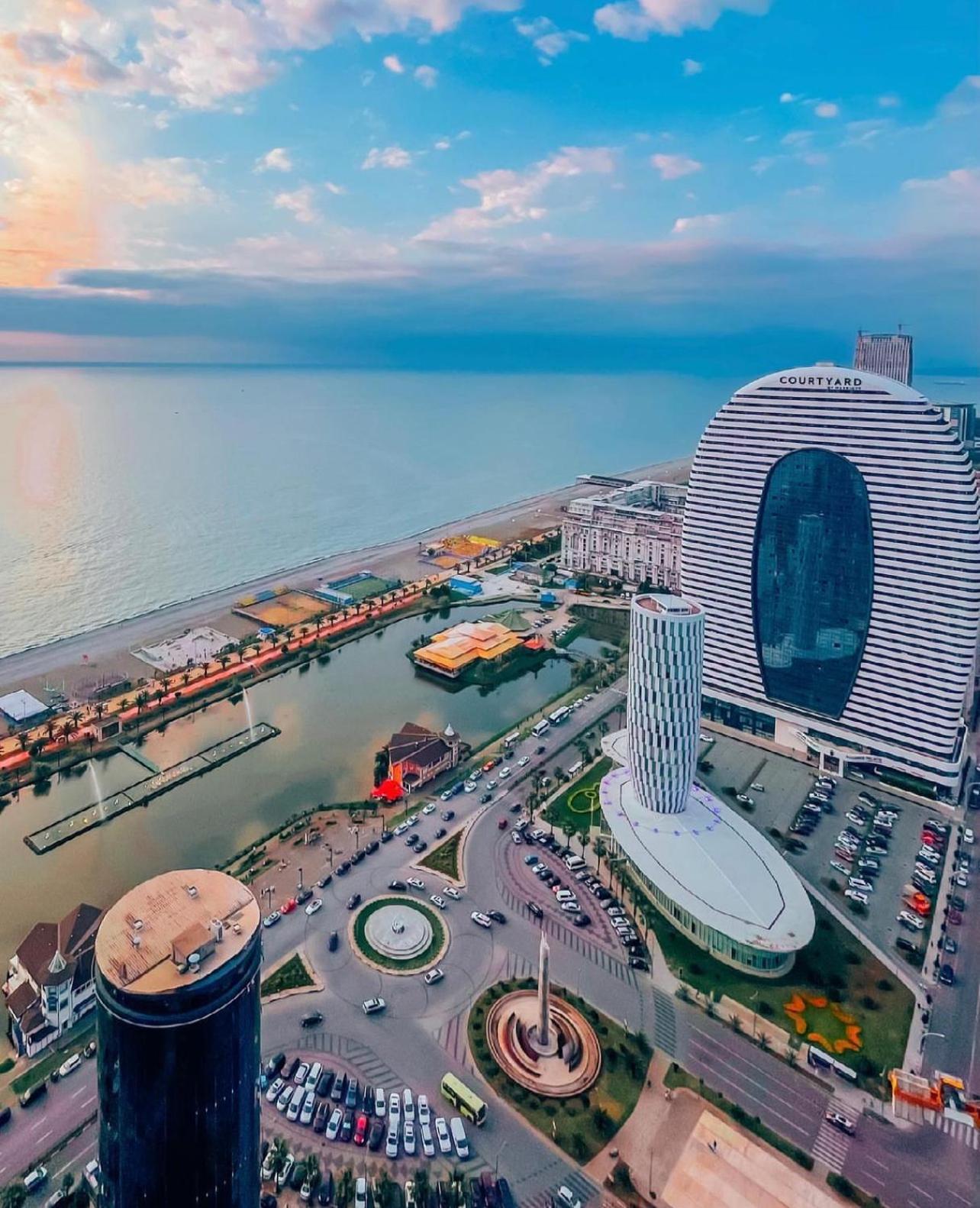 Hotel Orbi City Panorama Towers Batumi Exterior foto